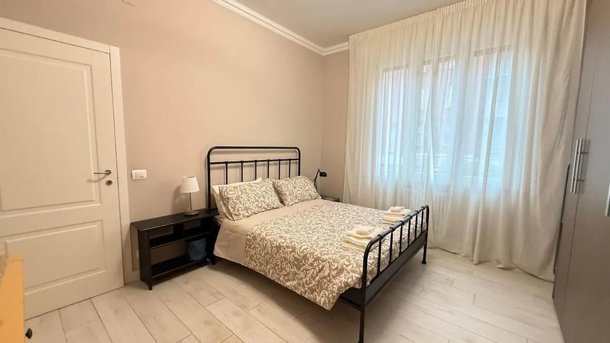 Casa Mimi Apartment Parma Italy